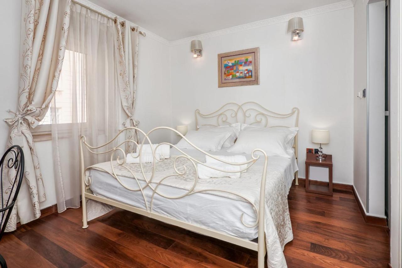 Central Luxury Apartment Xenia Spalato Esterno foto